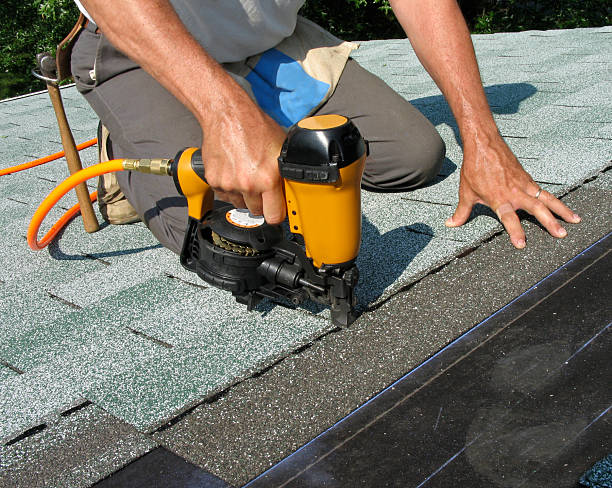 Best Commercial Roofing Services  in Nelsonville, OH
